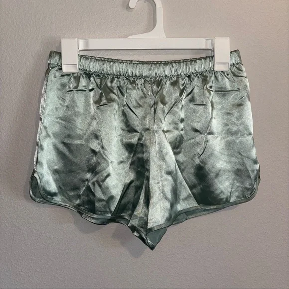 Satin Tank Top and Shorts PJ Set in NWT Light Green - Picture 5 of 10